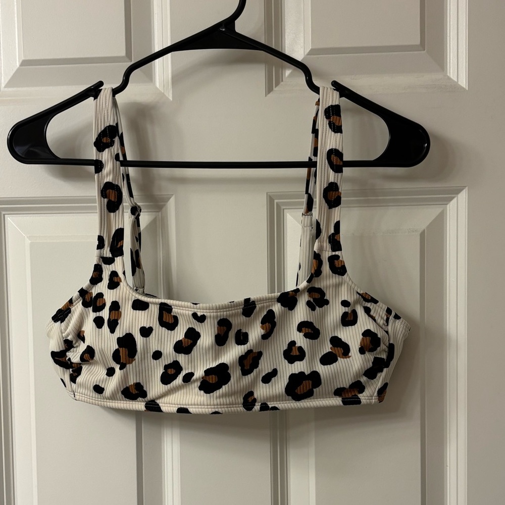 Leopard Print Bikini - size large - worn once